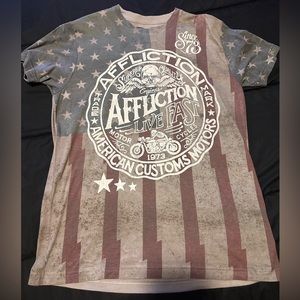 Men’s large Affliction tshirt